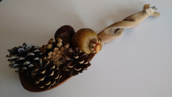 Piñas, castañas y granadas